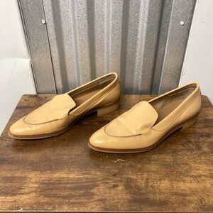 Brand New Everlane "The Modern" Loafer in Camel